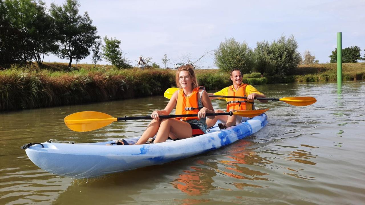 Camping Aux Rives du Soleil Pont-de-Vaux Extérieur photo